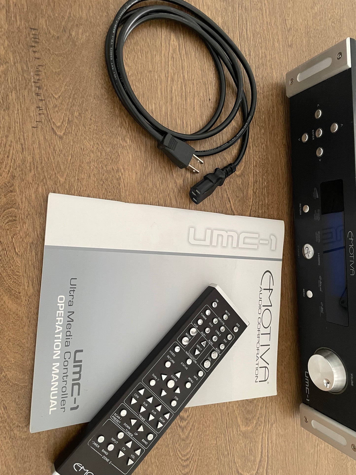 Emotiva Audio Corparation UMC-1 Ultra Media Controller