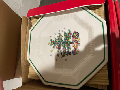 Christmastime Dish Set by Nikko