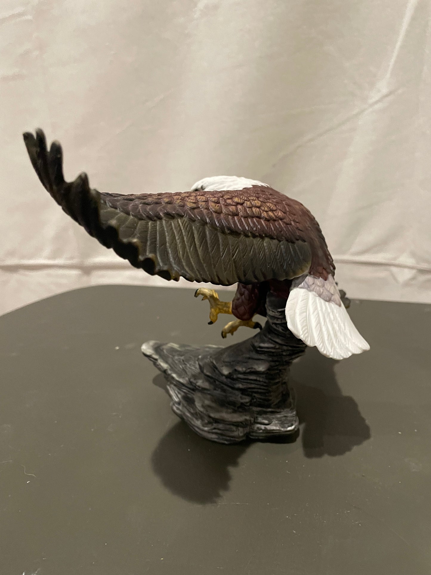 Vintage Wellington American Bald Eagle Sculpture