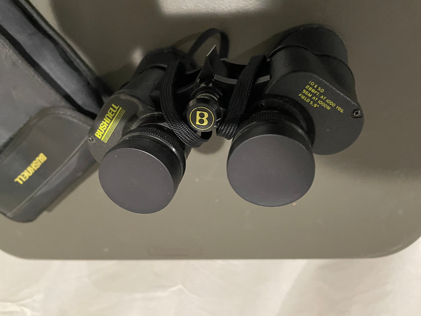 Bushnell INSTA FOCUS Binoculars (Vintage)