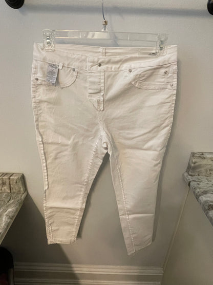 Royalty For Me White Stretch Jeans (Women's Size 12)