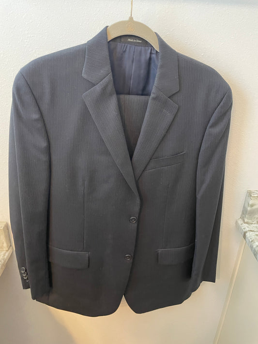 Michael Kors 2 Piece Suit (Men's 40S)