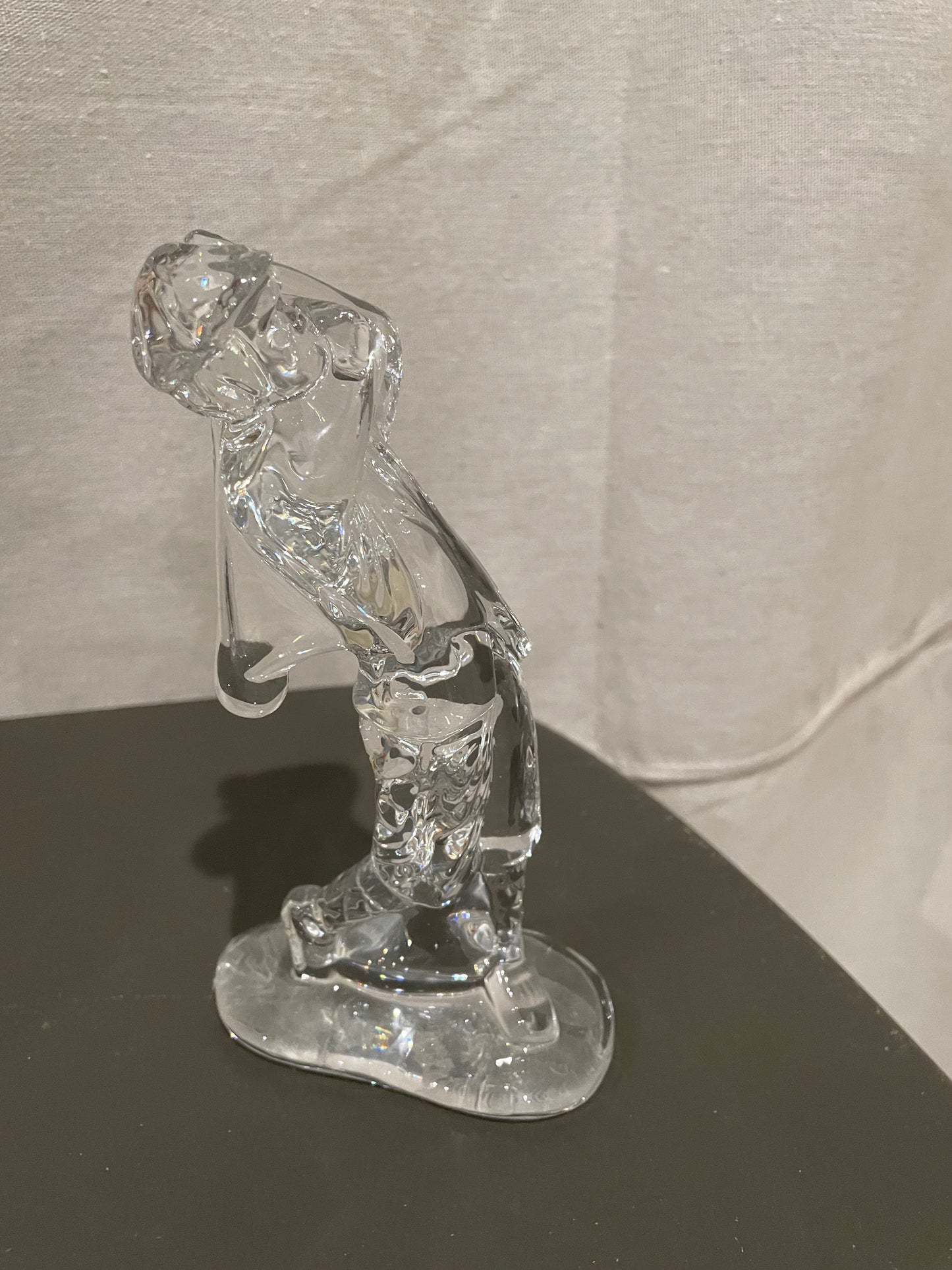 Golfer made of glass