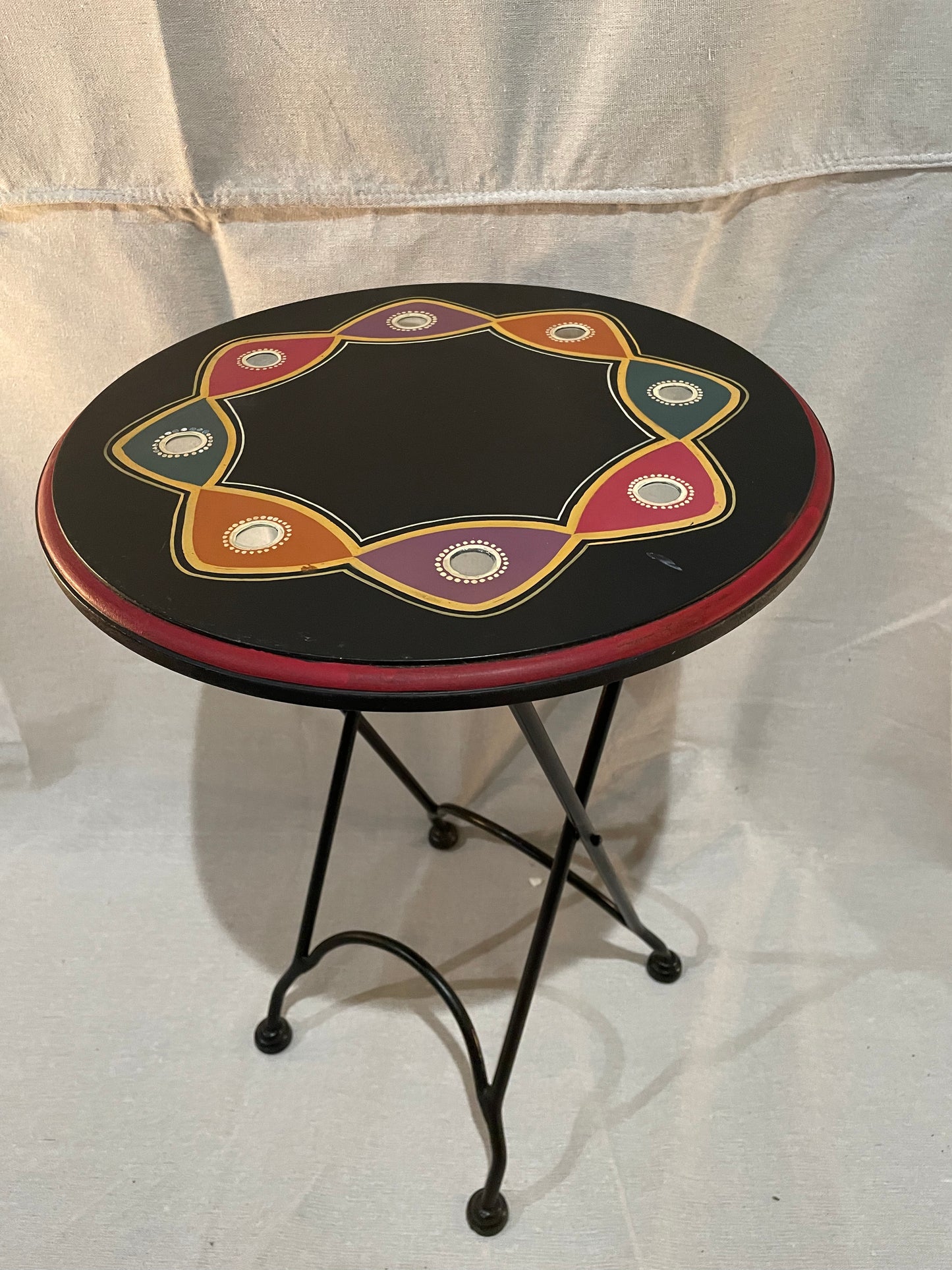 Folding cocktail table