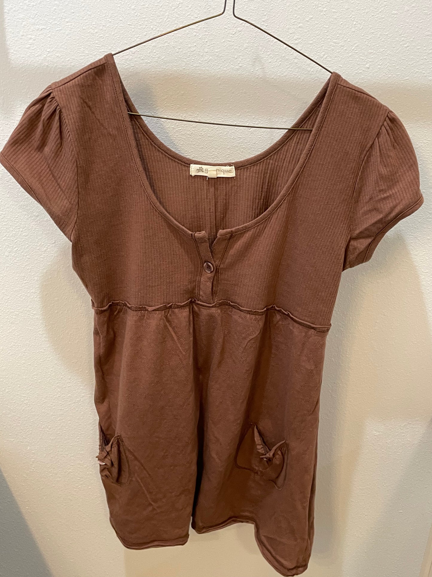 Younique Top (Women's Large)