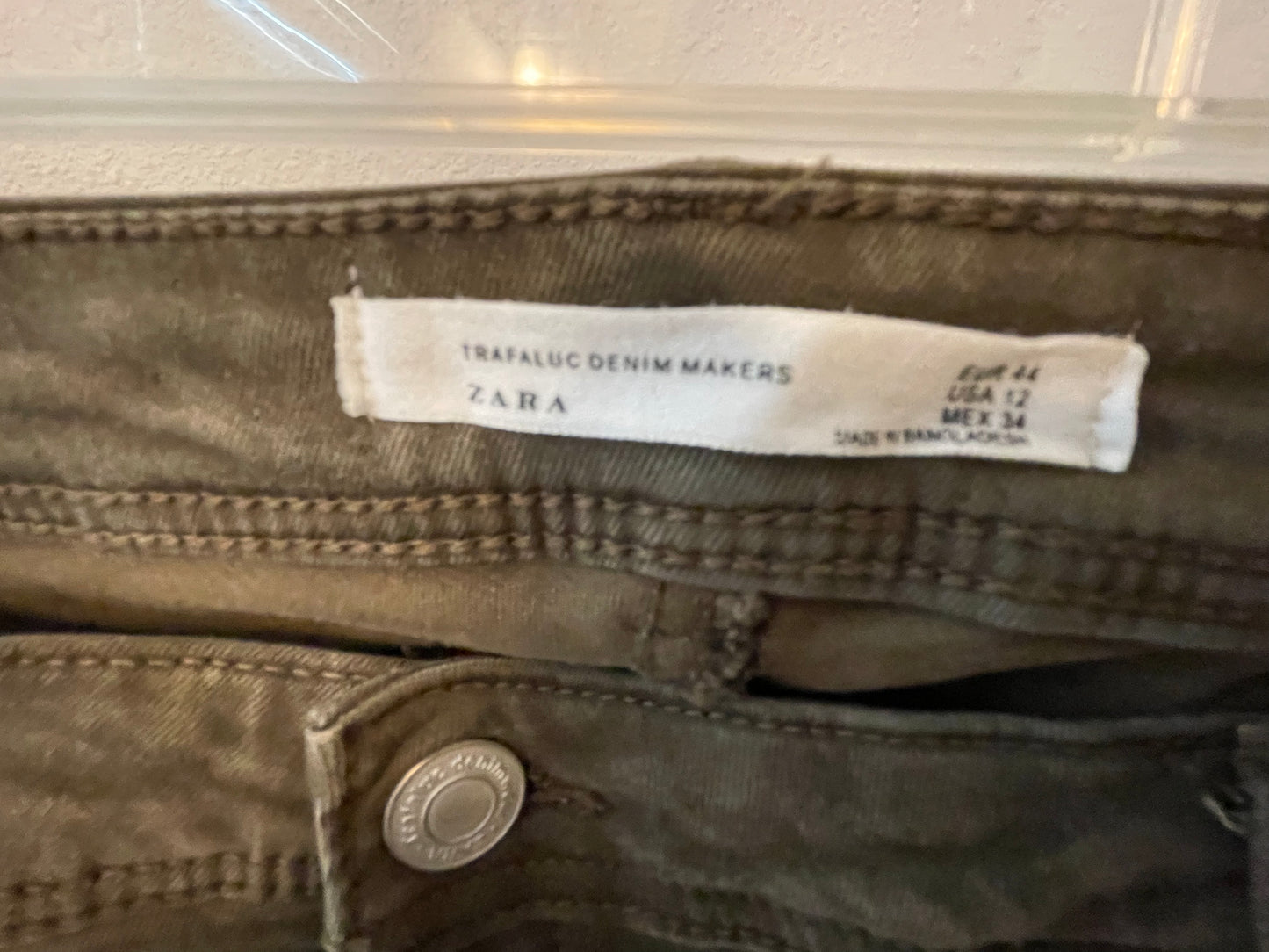 ZARA Trafaluc Denim Makers (Women's 12)