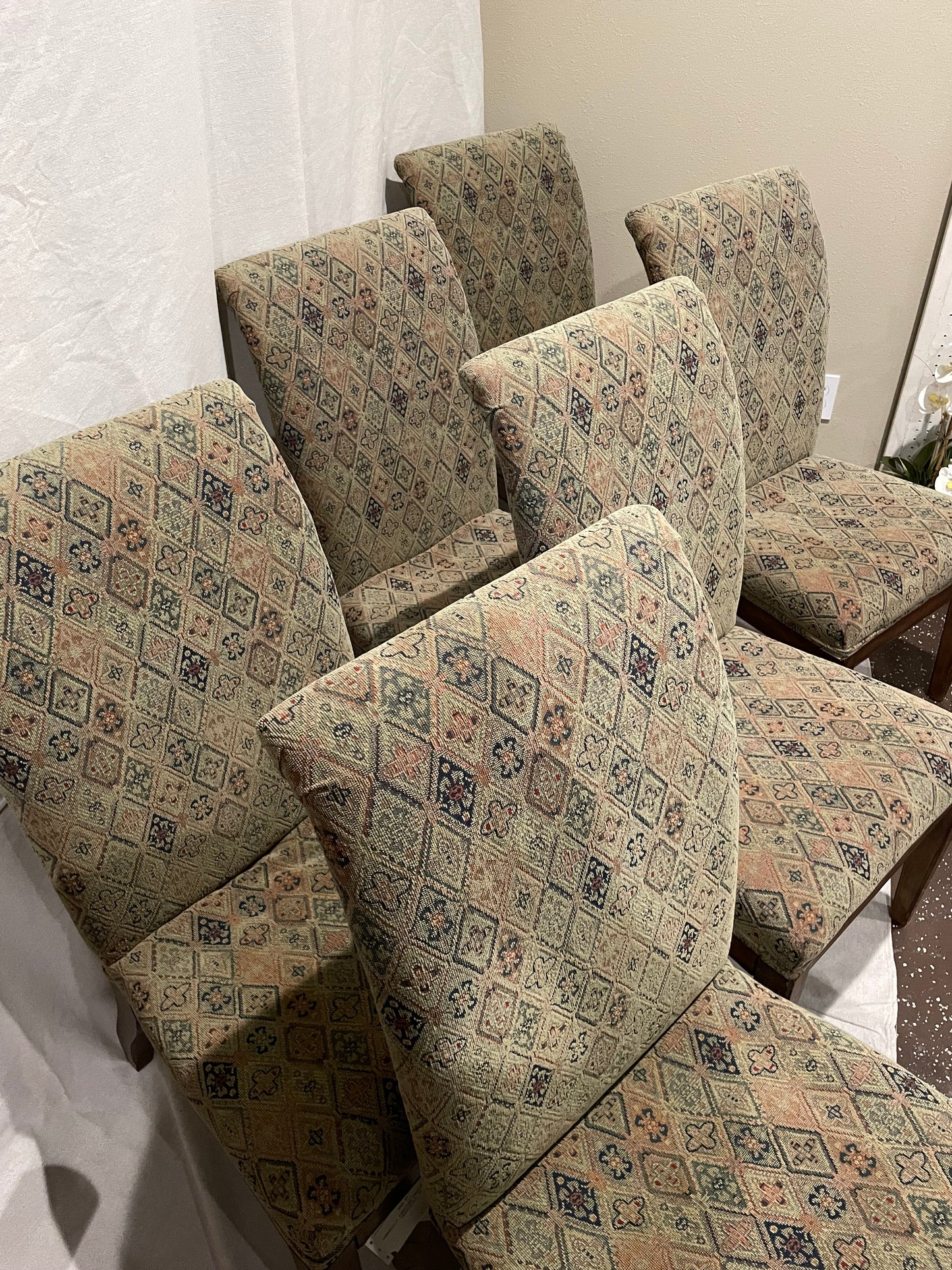 Set of 6 Dinning Room Chairs by Thomasville