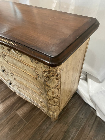 Mid Size Dresser